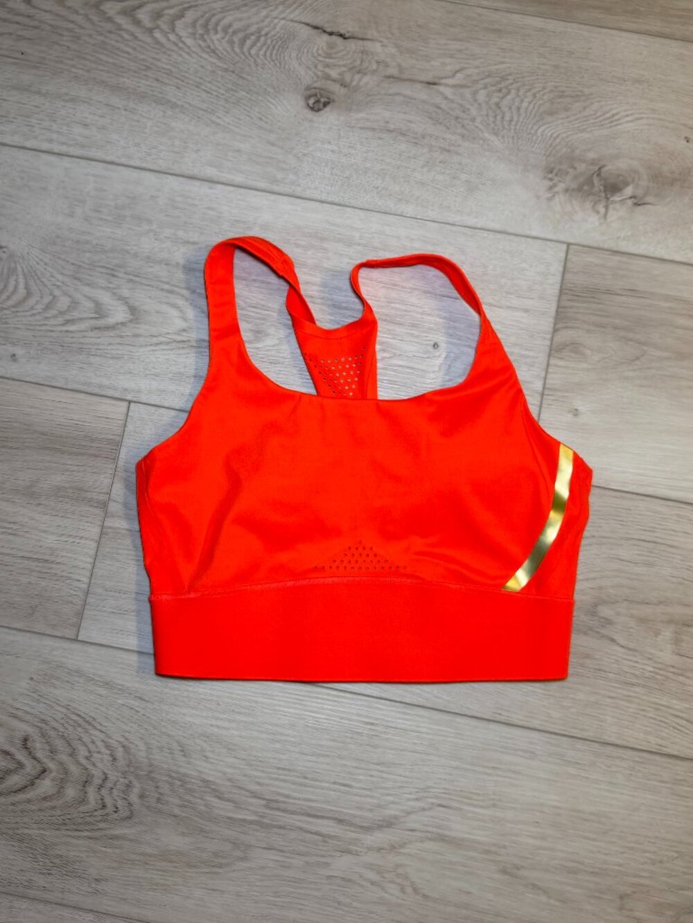 Under Armour Neon Orange Sports Bra Women’s Medium Fair Condition